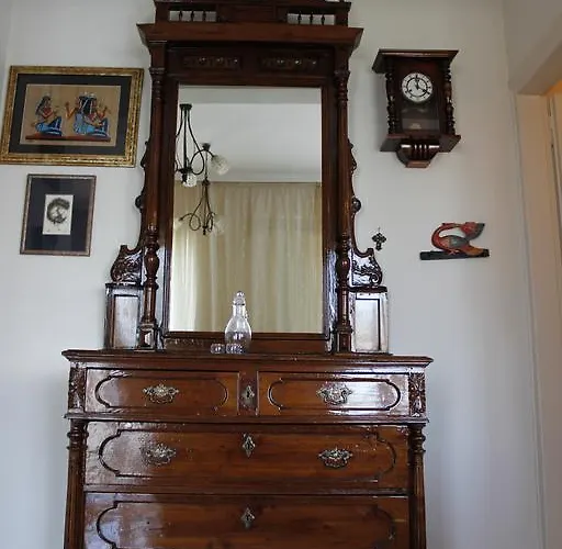 Luxurious With Sea View!